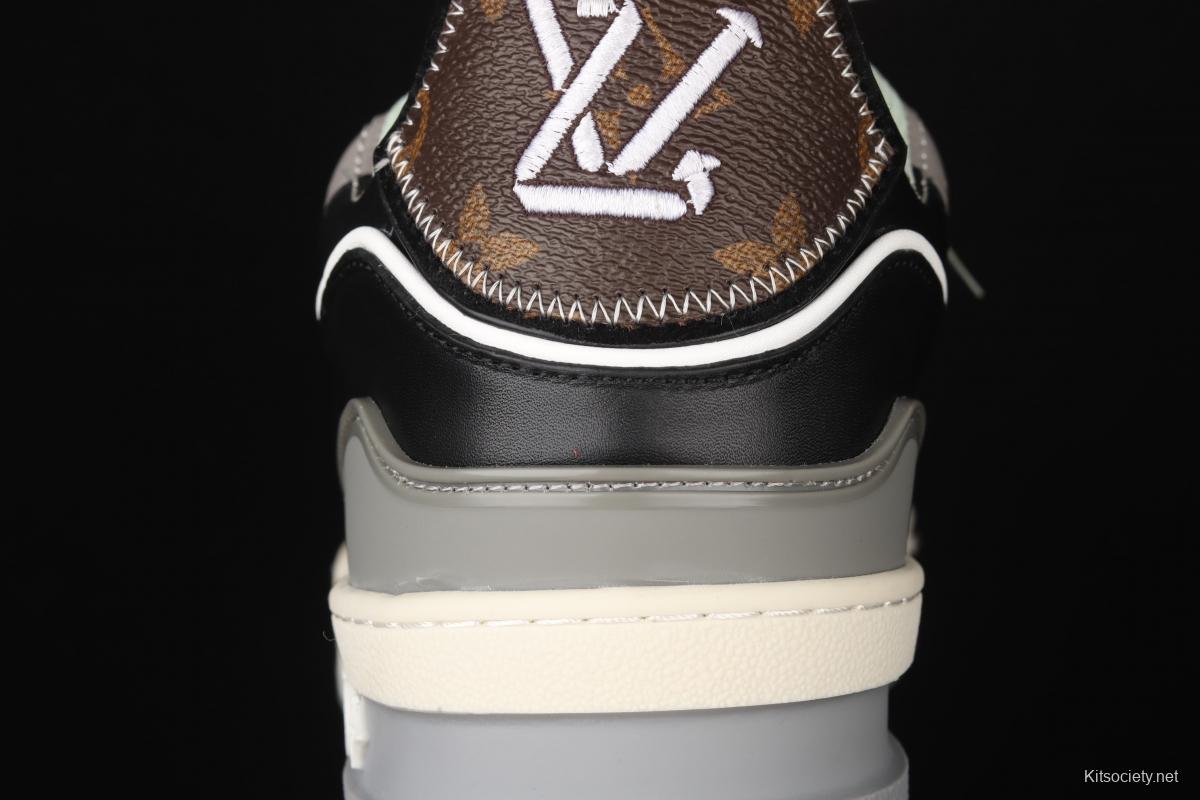 Authentic Louis Vuitton Monogram Mens Trainer Sneaker US10 EU43 LV