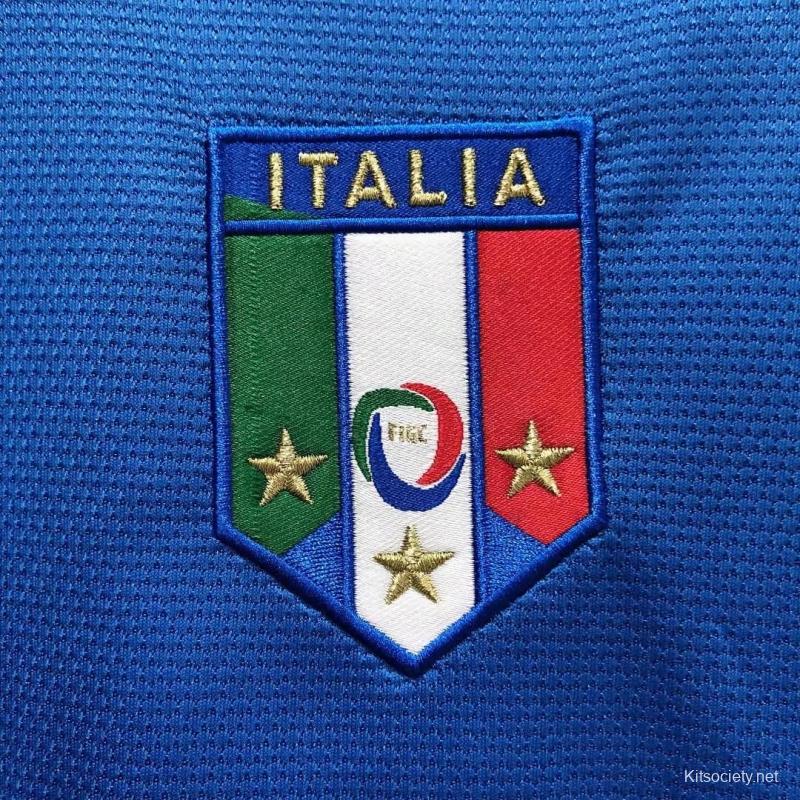 Italy 2006 Blue World Cup Jersey Retro Italy Soccer - Depop